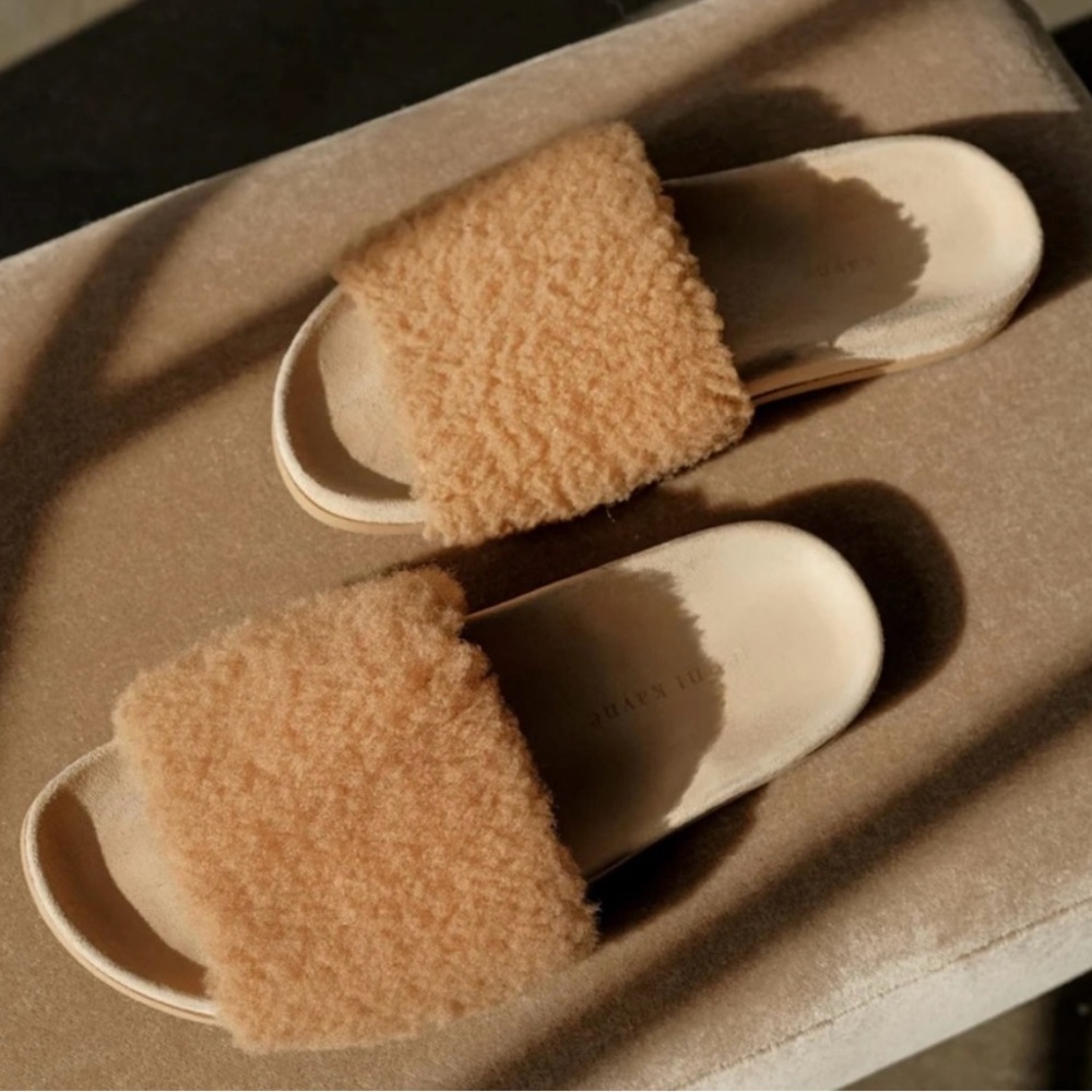 NWT Jenni Kayne Shearling Slide Sandals
